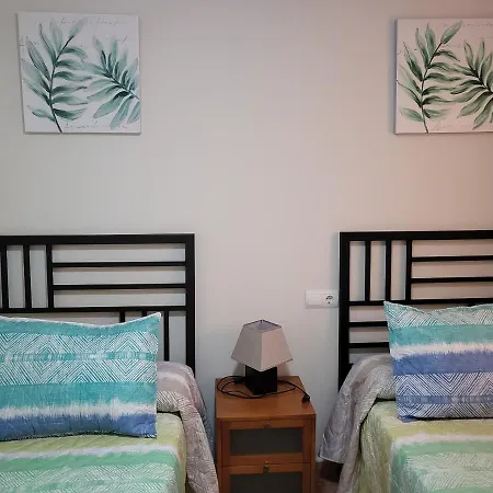 Bajo Calido Con Patio Y Piscina Privada! Apartment Vera