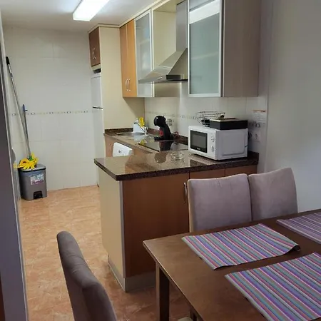 Bajo Calido Con Patio Y Piscina Privada! Vera