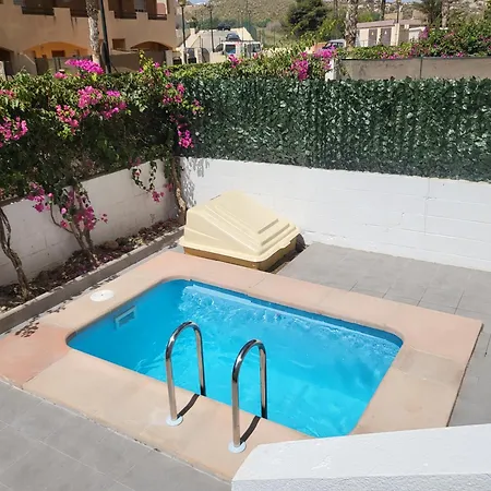 Bajo Calido Con Patio Y Piscina Privada! Apartment Vera